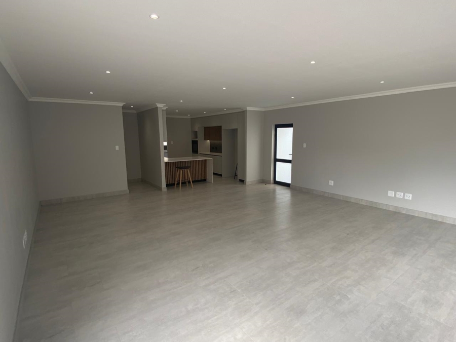 4 Bedroom Property for Sale in Brymore Eastern Cape